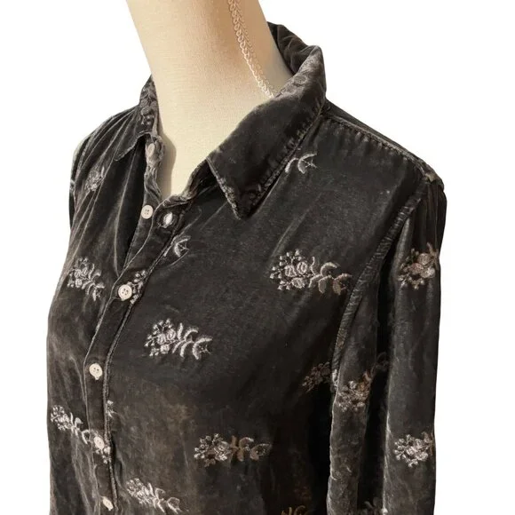 CP Shades gray velvet shirt floral embroidery S small long sleeve button up